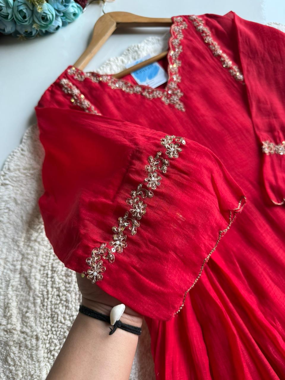 PRASANNA MUL ✨ Festive Red Mul chanderi Suit with Gold Work