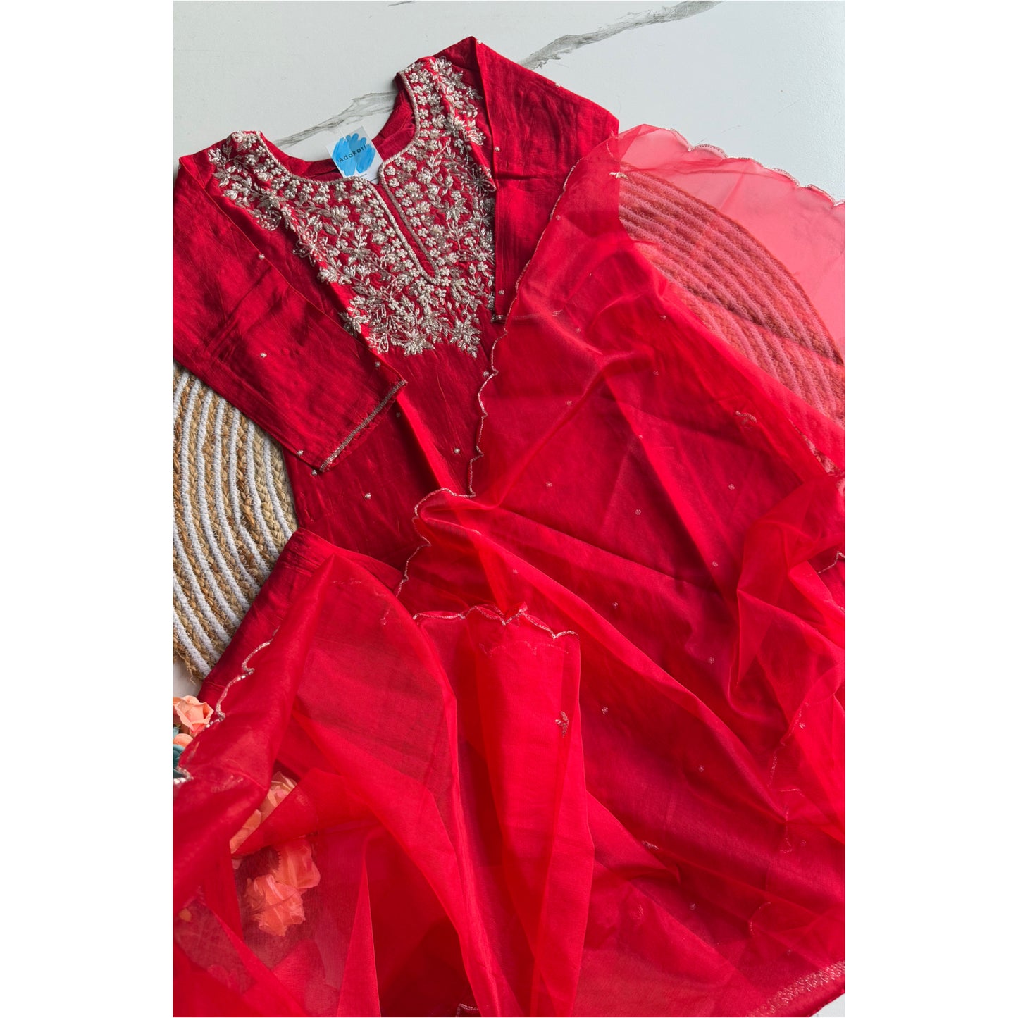 USHA RED ✨