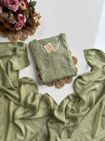 REETU  ✨