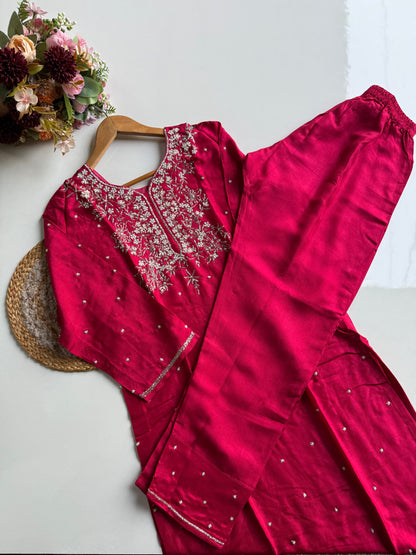 USHA PINK ✨