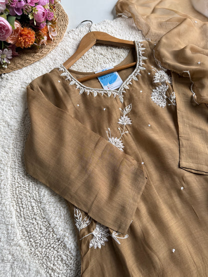 CARAMEL BEIGE ✨