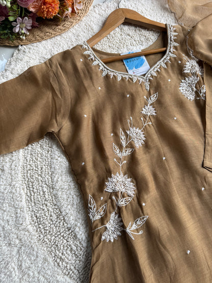 CARAMEL BEIGE ✨